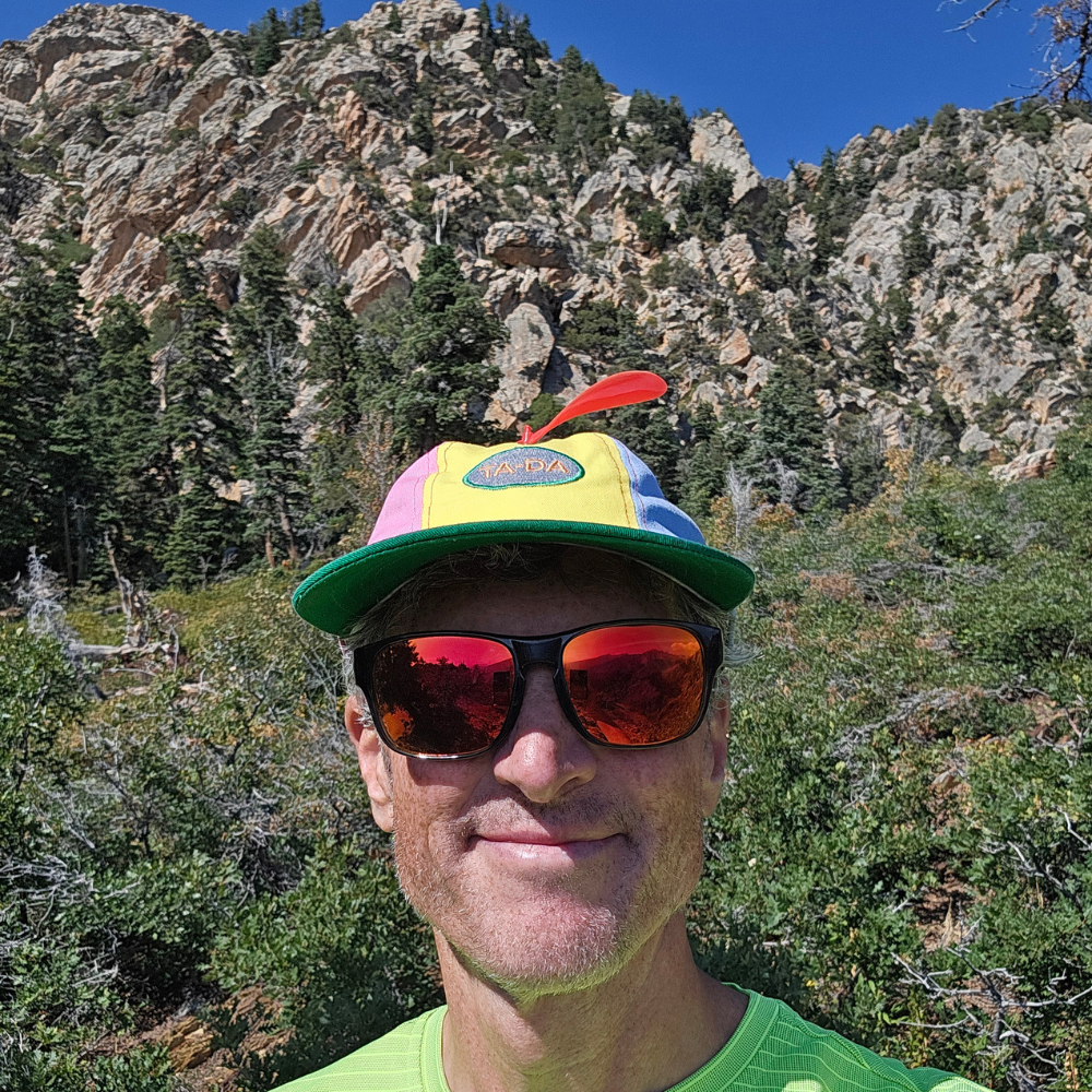 TA-DA PROPELLER HAT